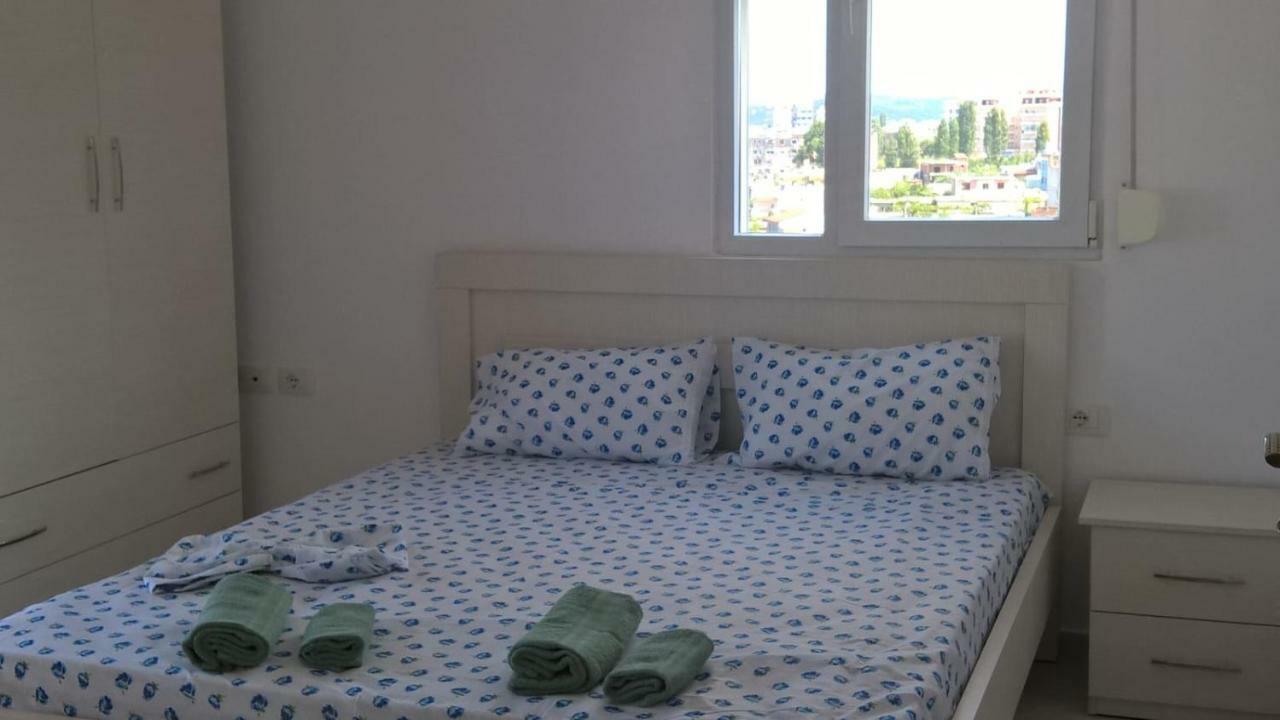 Ilarias Flat Lägenhet Vlorë Exteriör bild